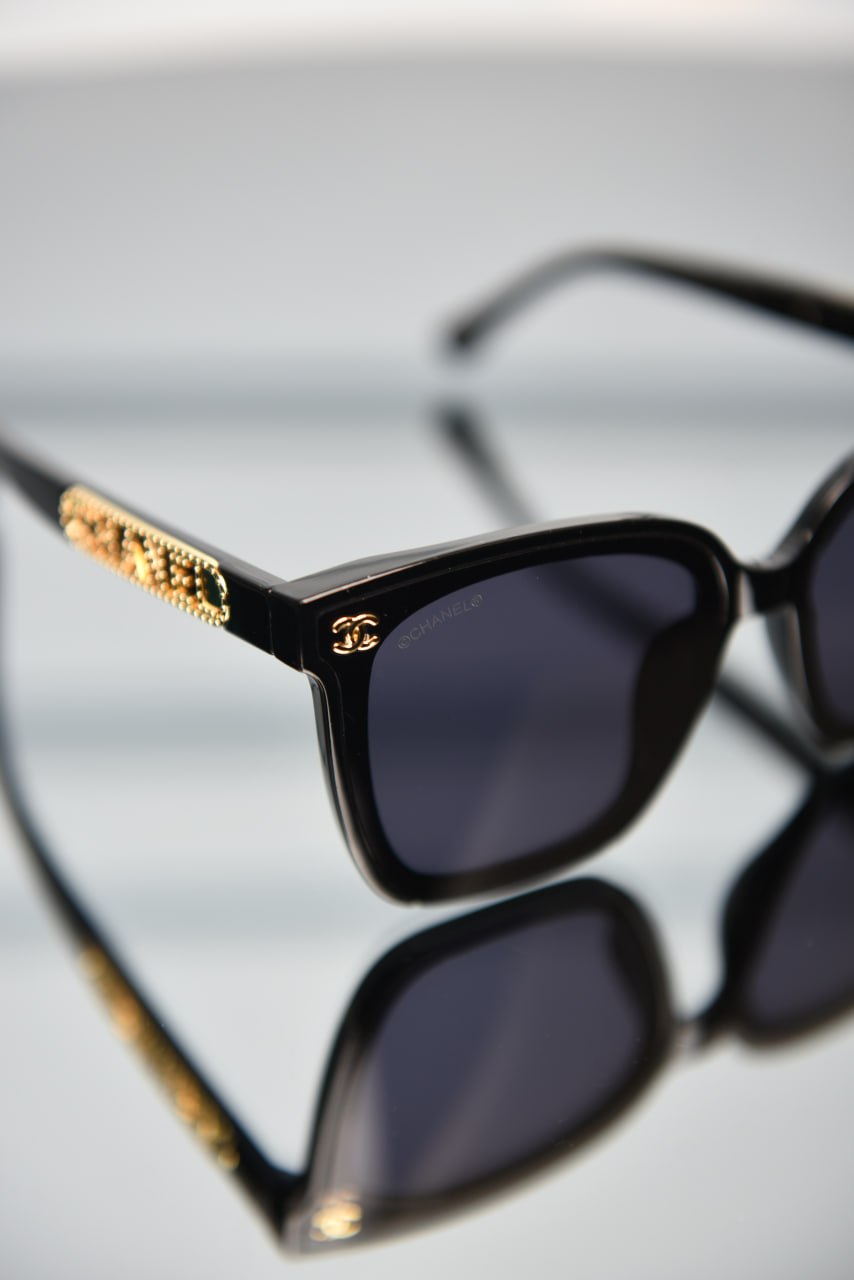 'C - Sunglasses